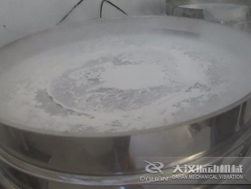 硅微粉振動篩的使用 硅微粉振動篩的使用